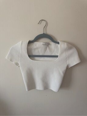 Babaton White Ribbed Square-Neck Crop Tee
